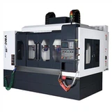 8-осьовий вертикальний обробний центр